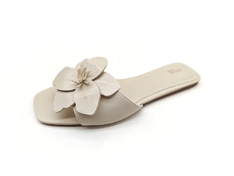 Floral Decor Flat Slip-on Slippers