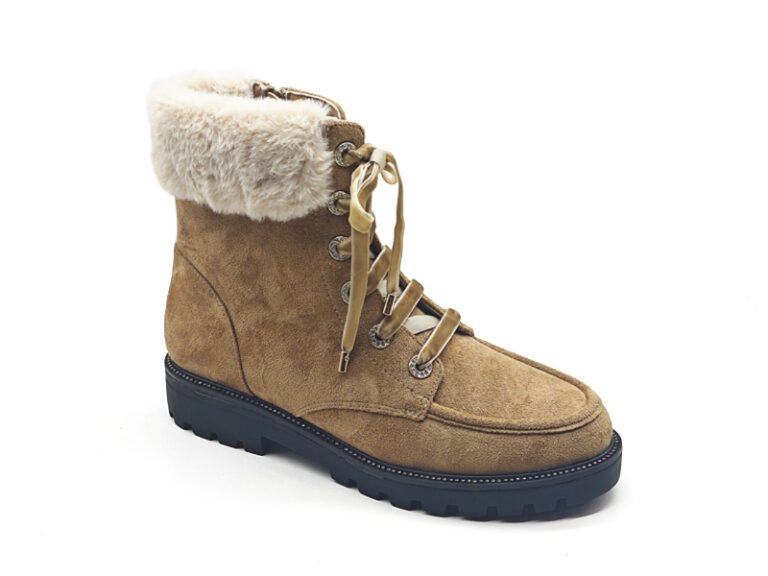 Suede Warm Lined Lug Sole Ankle Boots