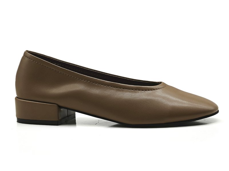 Minimalist Plain Leather Office Flats