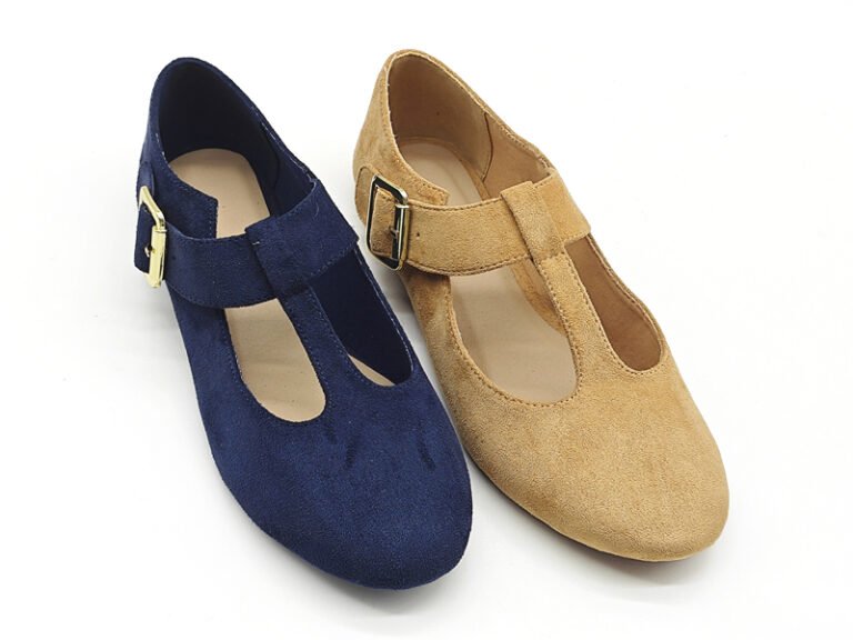 Ankle strap ballet pumps